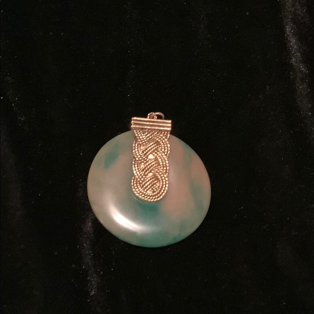 KHARA PERFUME NECKLACE PENDANT
